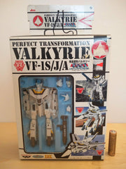 Picture of Picture of Banpresto 1/100 VF-1S/J/A Valkyrie Transformable Figure #2 - White/Yellow 2002